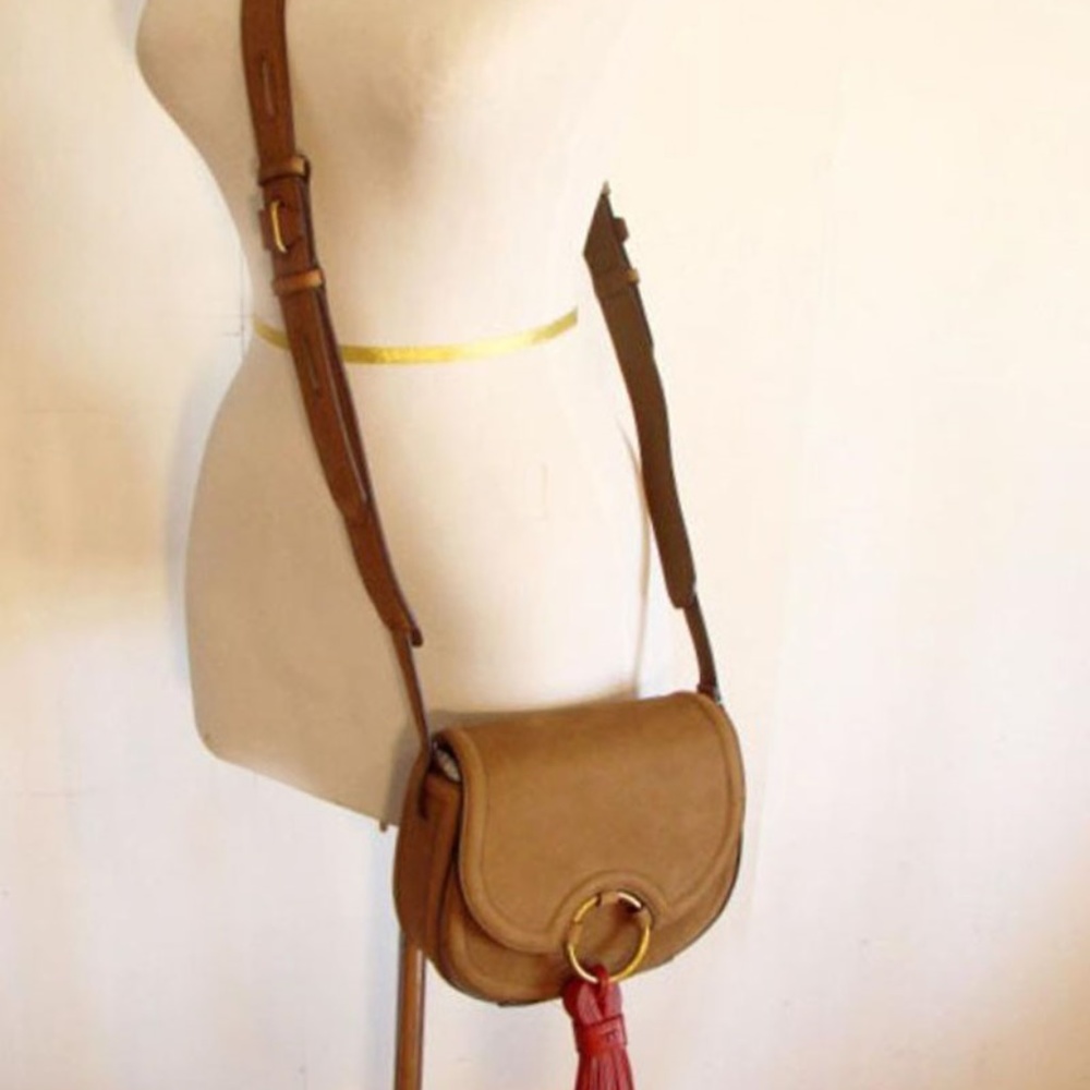 NWT TORY BURCH TASSEL SADDLEBAG CROSS BODY - Picture 2 of 8